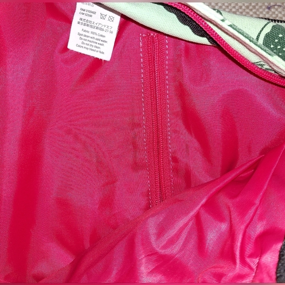 A Kavu rope sling bag in great condition.  Watermelon print. - Picture 2 of 6